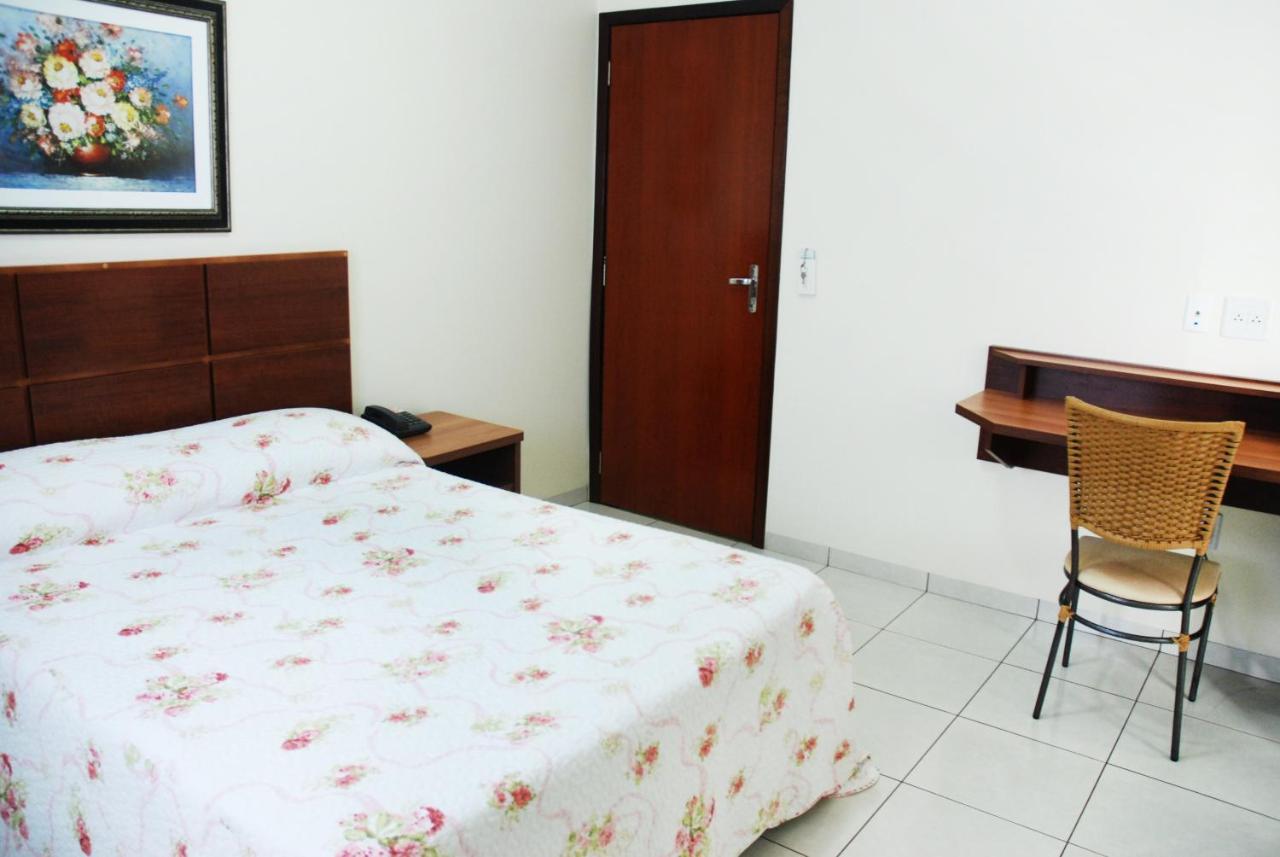 דוראדוס Hotel Valencia מראה חיצוני תמונה