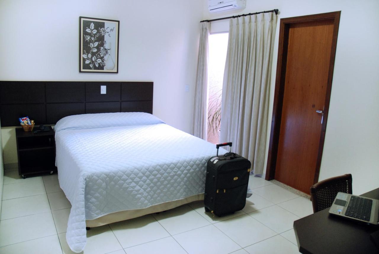 דוראדוס Hotel Valencia מראה חיצוני תמונה