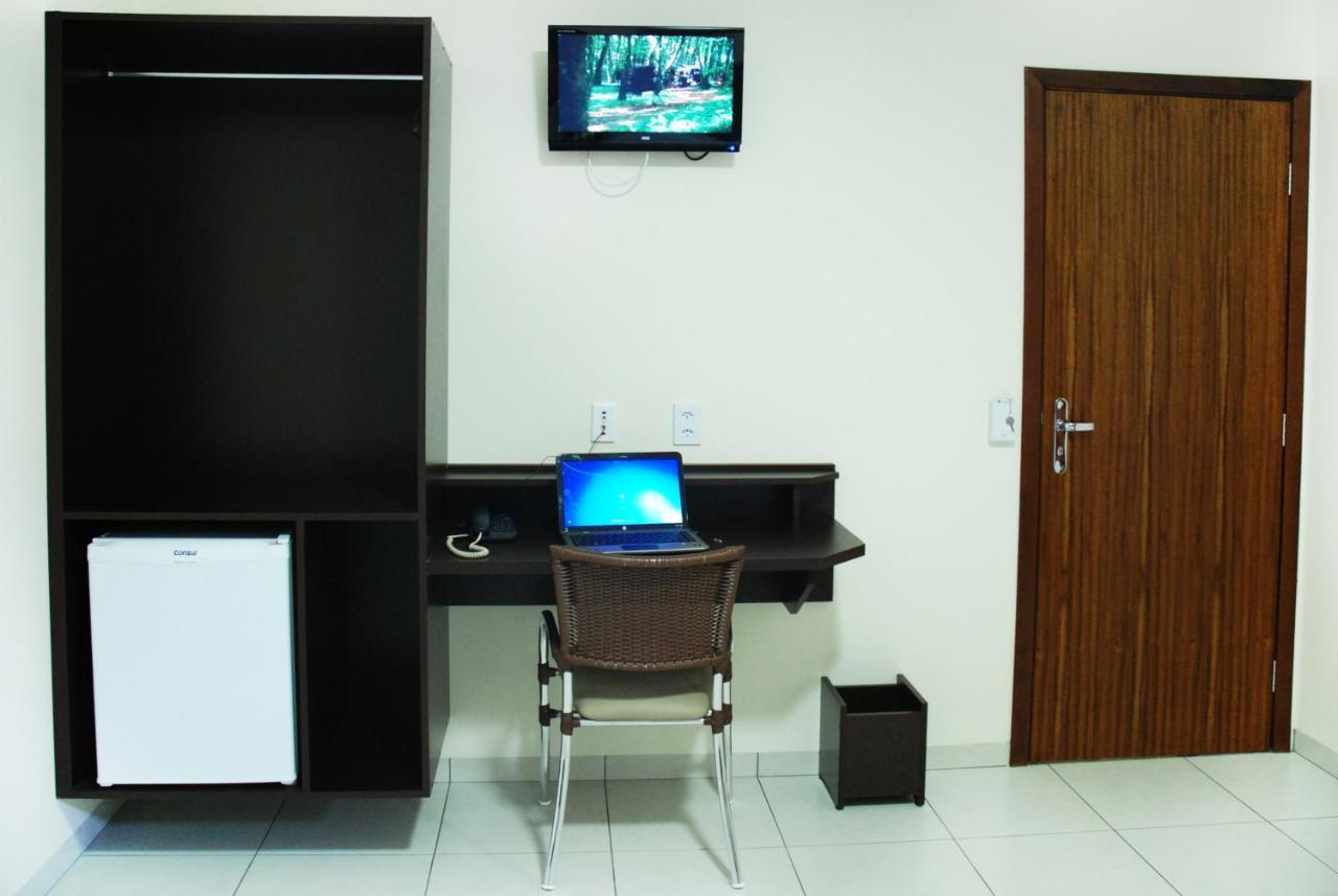 דוראדוס Hotel Valencia מראה חיצוני תמונה